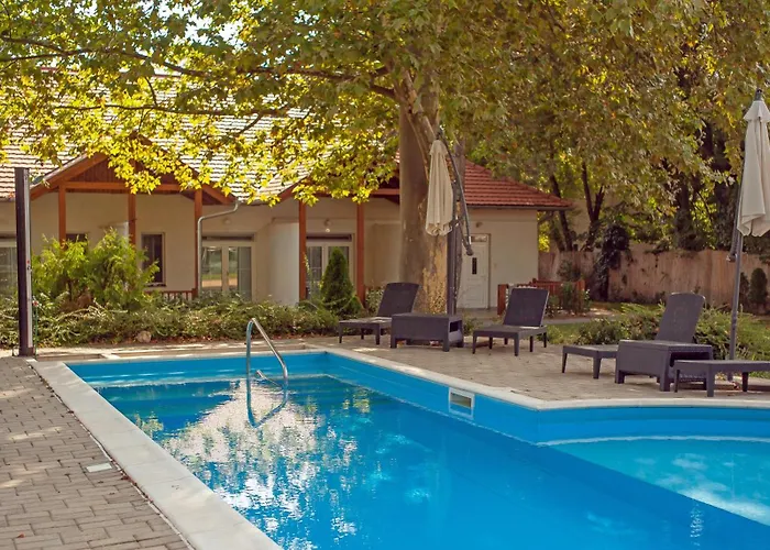 Hotel Platan