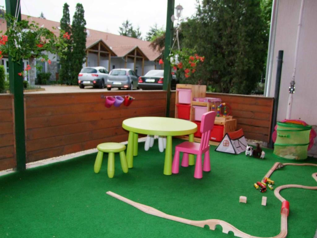 Aparthotel Platan