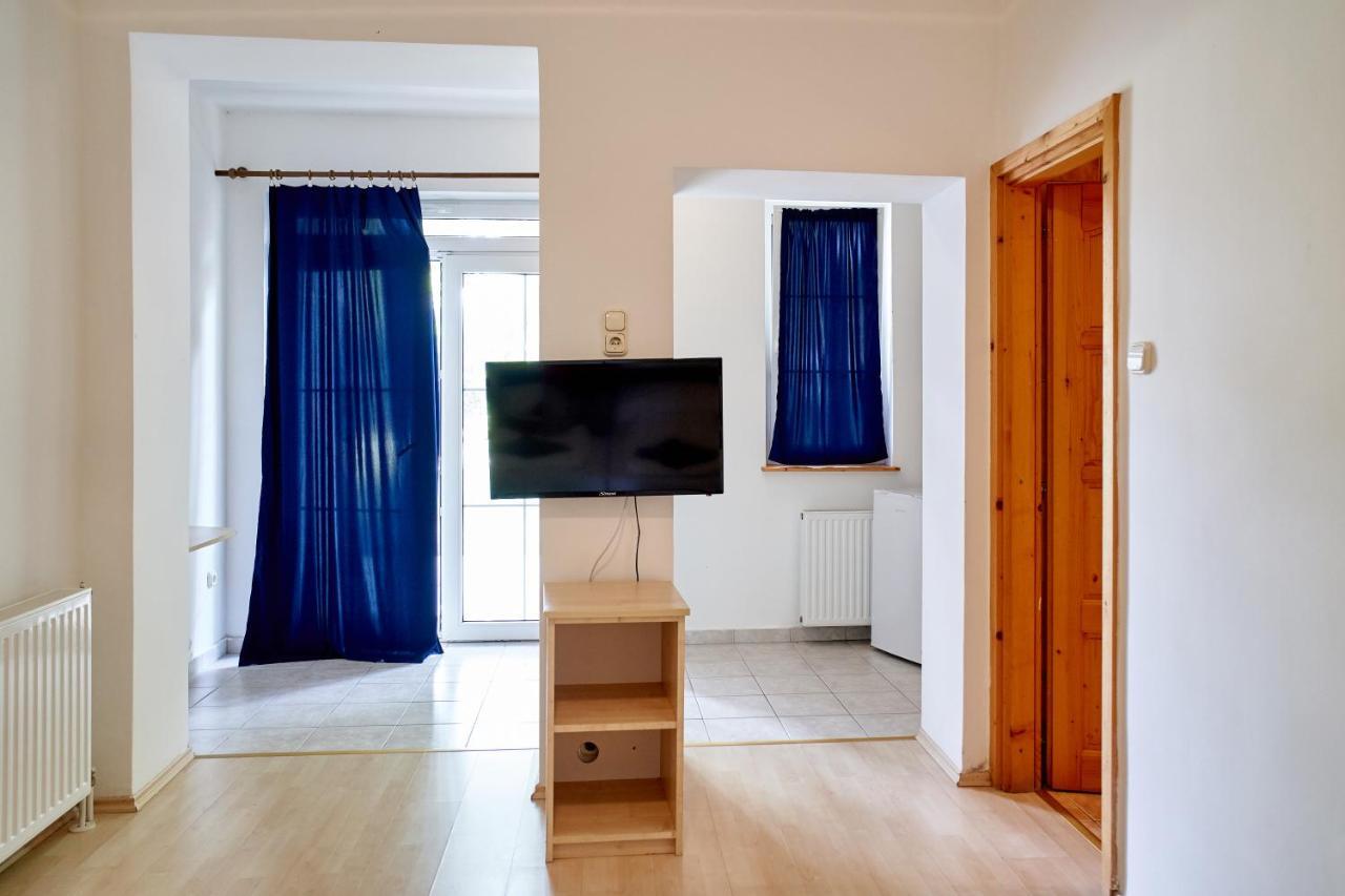 Aparthotel Platan 2*